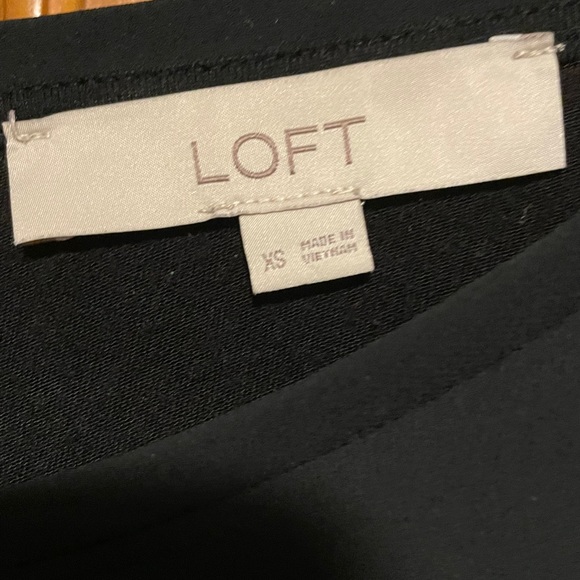 Loft Blouse - Picture 2 of 6